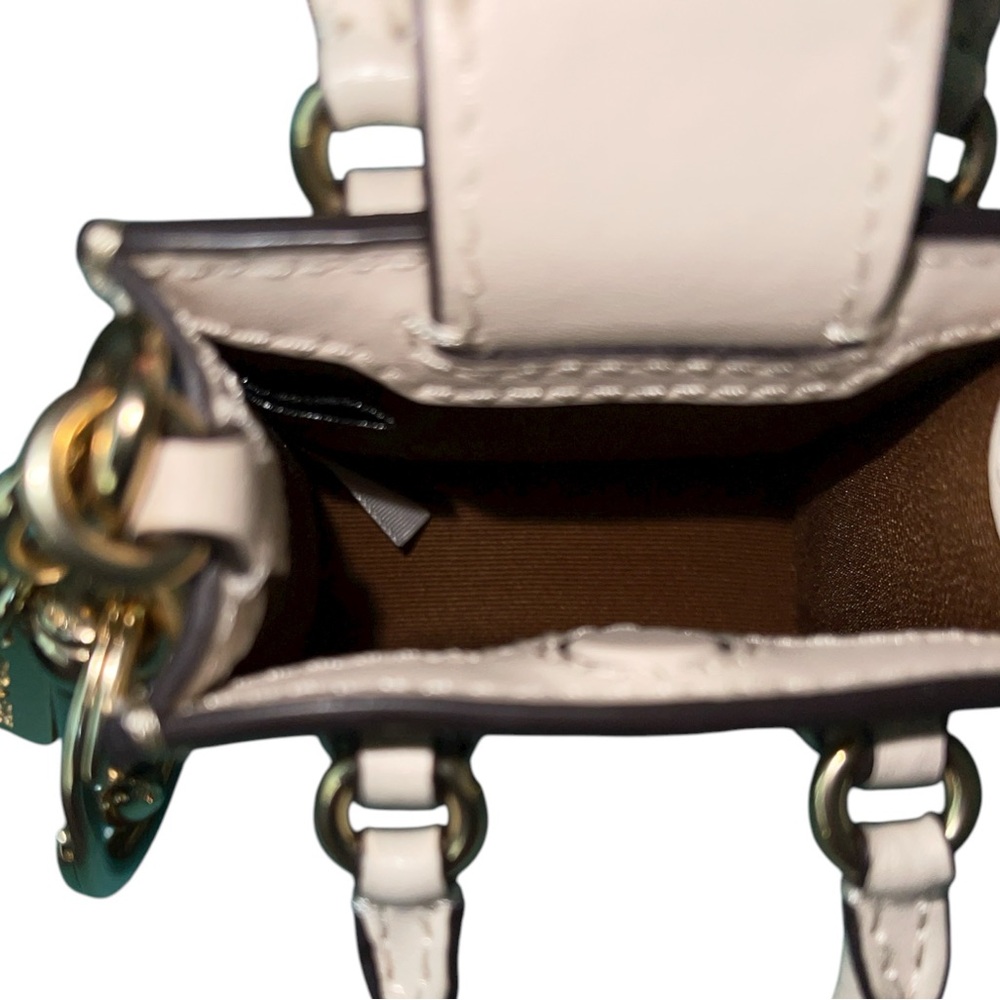 Coach Mini Tote Keychain in Tan and White NEW WITHOUT TAGS. - Picture 7 of 11